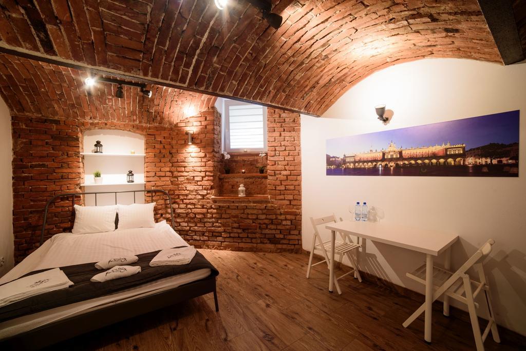 Cracow Rent Apartments - Spacious Apartments For 2-7 People In Quiet Area - Kolberga Street Nr 3 - 10 Min To Main Square By Foot Cracovia Exterior foto