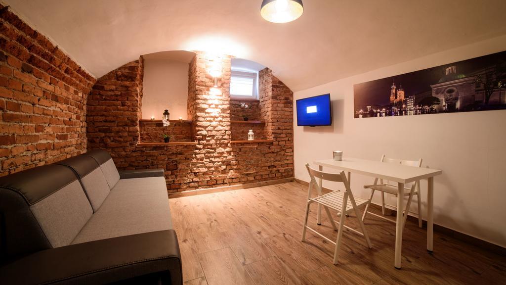 Cracow Rent Apartments - Spacious Apartments For 2-7 People In Quiet Area - Kolberga Street Nr 3 - 10 Min To Main Square By Foot Cracovia Exterior foto