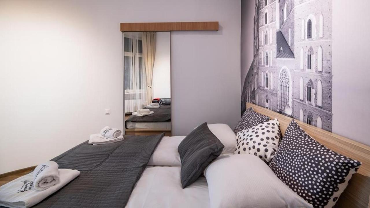 Cracow Rent Apartments - Spacious Apartments For 2-7 People In Quiet Area - Kolberga Street Nr 3 - 10 Min To Main Square By Foot Cracovia Exterior foto
